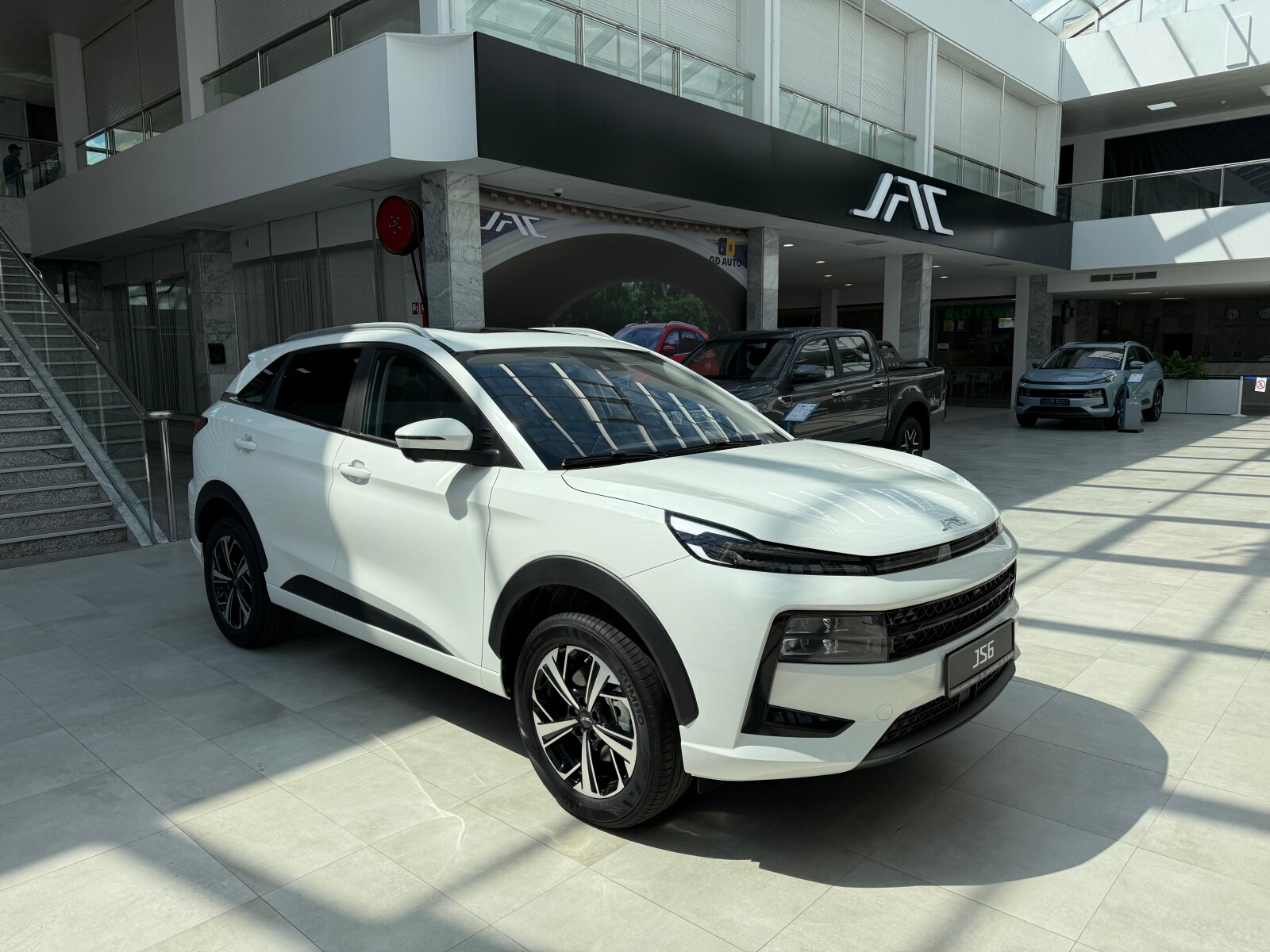 JAC JS6
