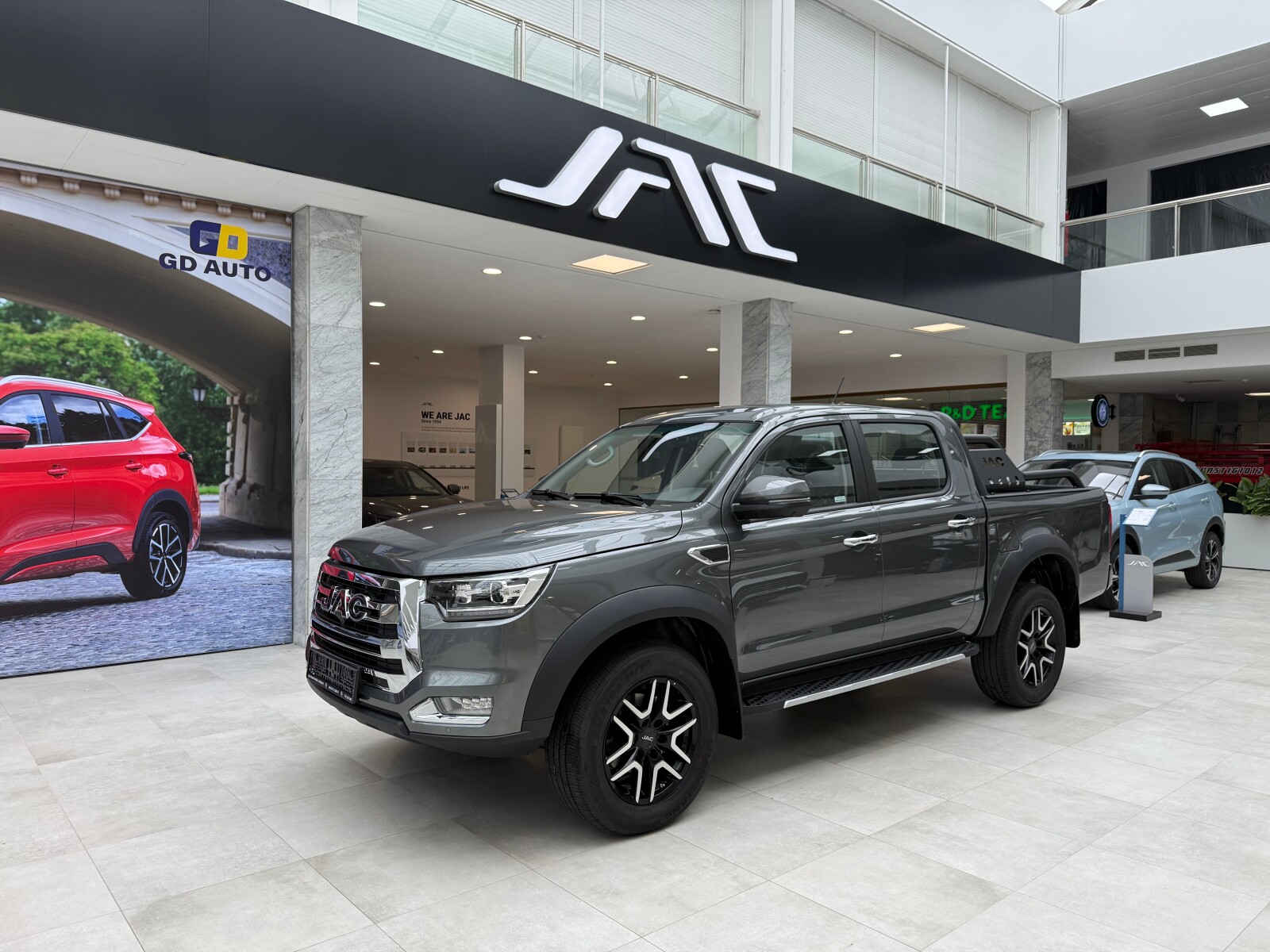 JAC T8 PRO