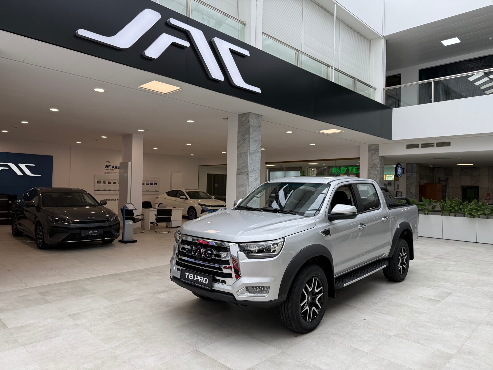 JAC T8 PRO